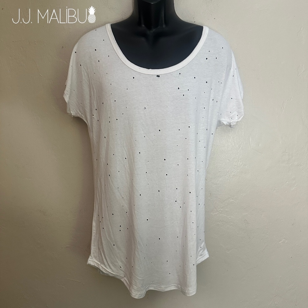JJ Malibu Perforated T Shirt Medium Gently worn 94% cotton/6% spandex Loose fit